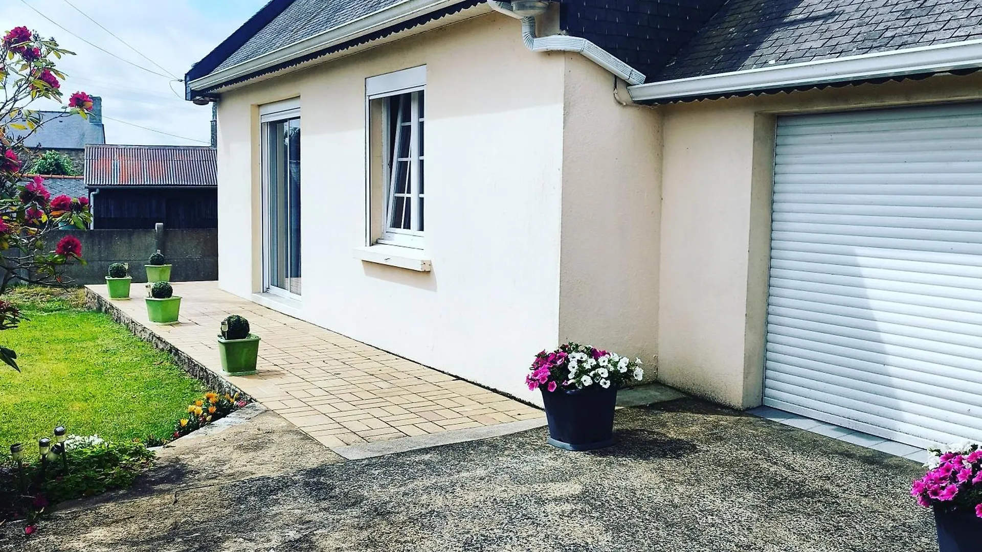 Holiday home Gite Locmousteru
